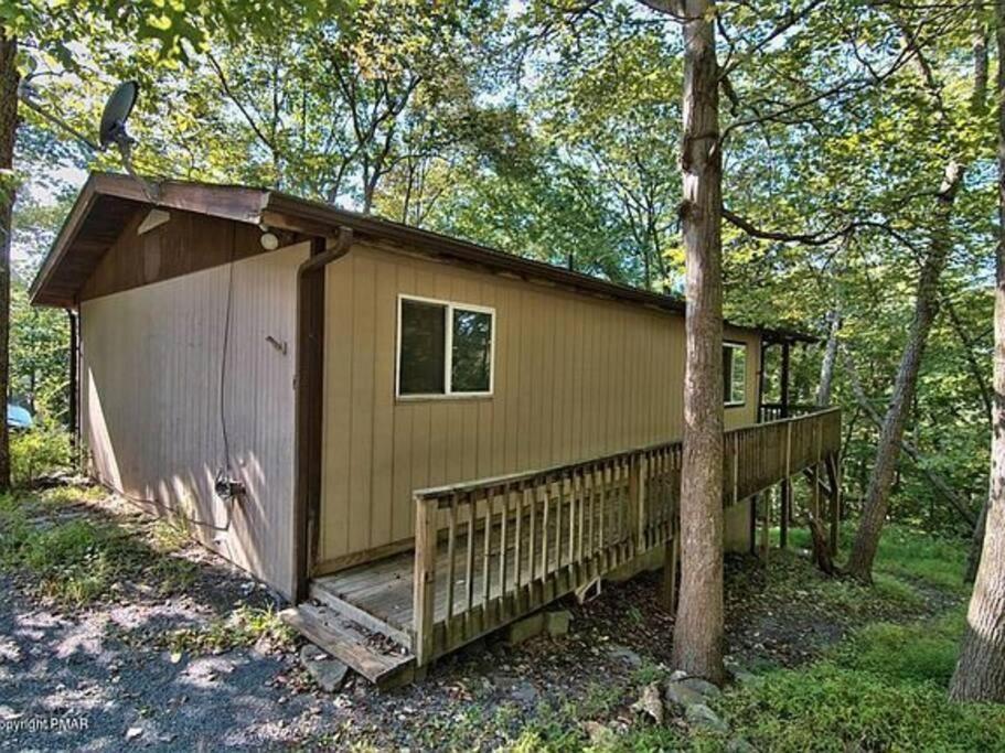 Clubhouse Lakeview Chalet East Stroudsburg Exterior photo